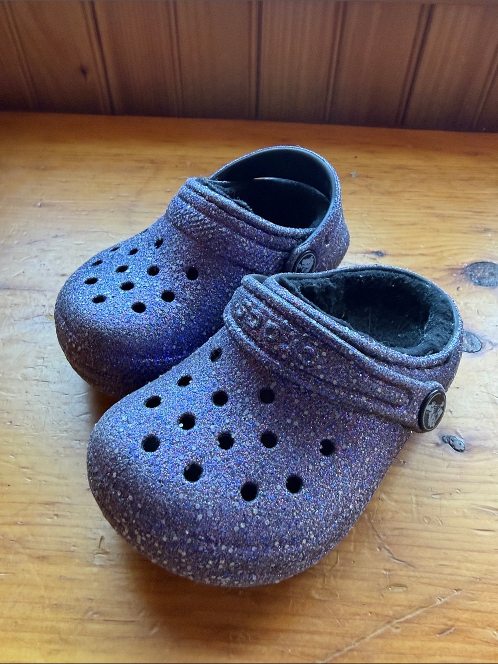 Kids Glitter Clog Shoes - Purple glow in the dark